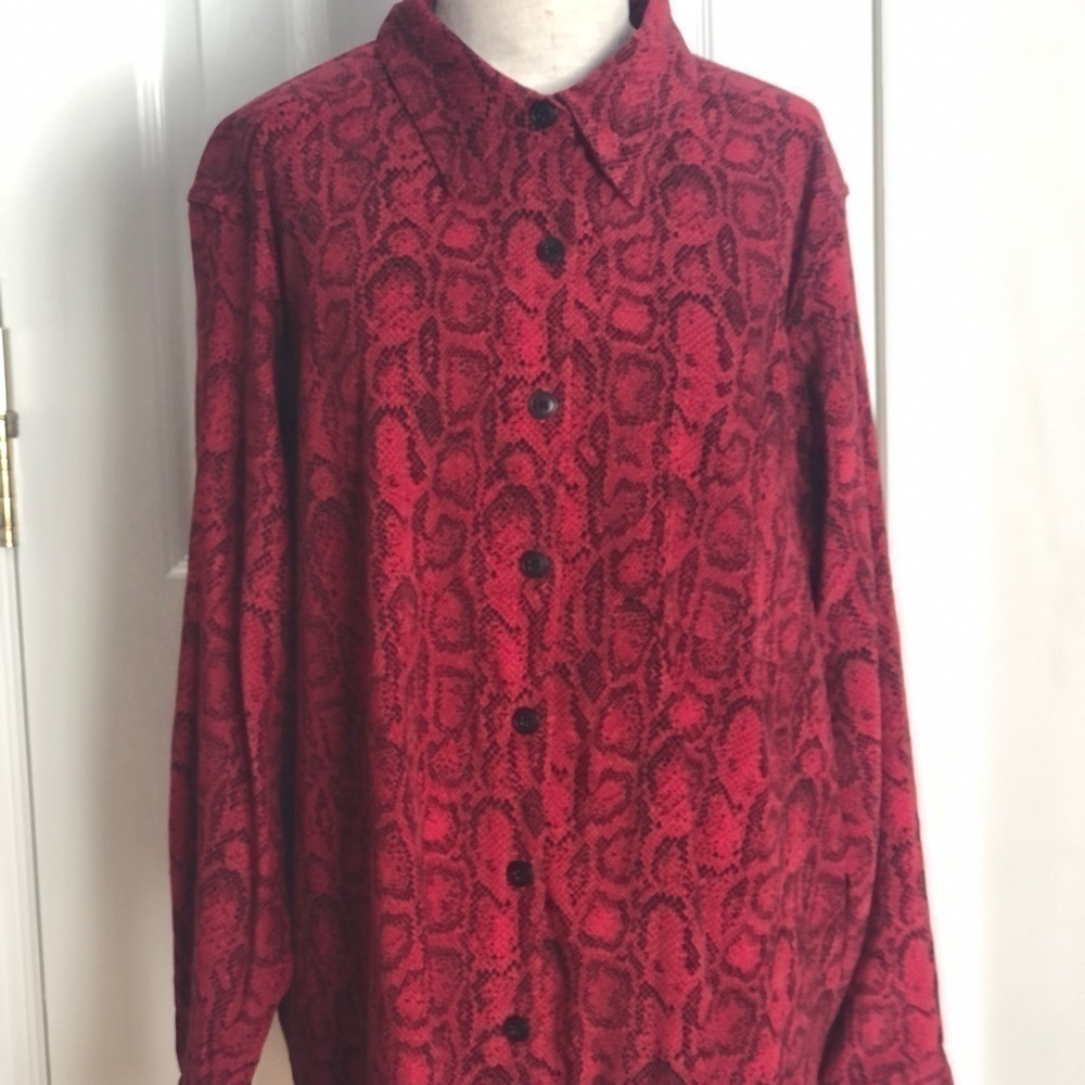 New Red Snakeskin Print Long Sleeve Button Down Shirt‎ Animal Print XS
